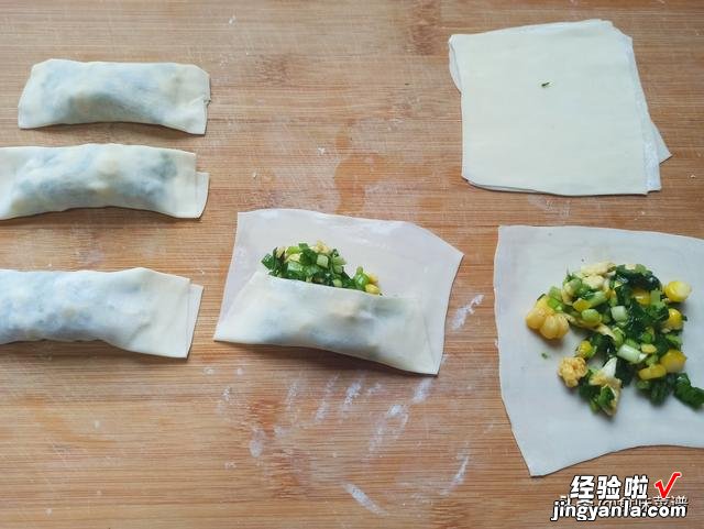 这样做菜卷最好吃，卷一卷就上锅，薄皮大馅，咬一口鲜嫩多汁入味