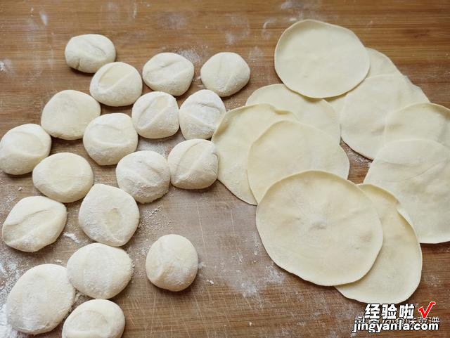 冬至吃饺子就调这馅，营养丰富，出锅香味浓郁，鲜嫩多汁又解馋