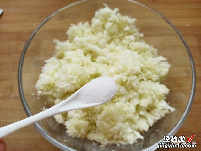 冬至吃饺子就调这馅，营养丰富，出锅香味浓郁，鲜嫩多汁又解馋