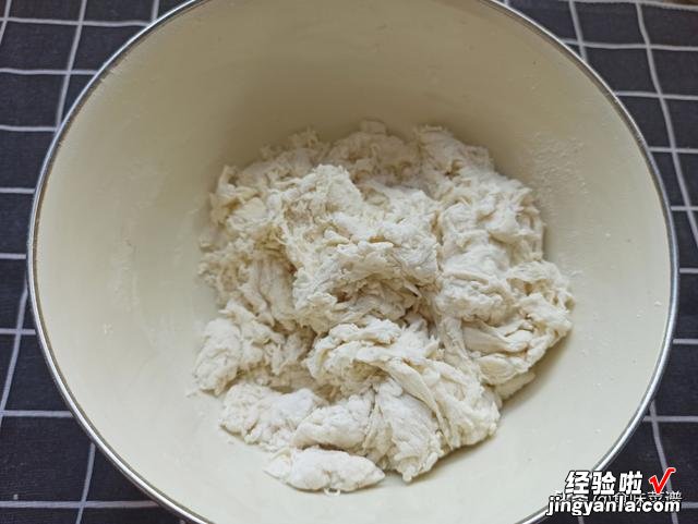 冬至吃饺子的季节到了,教你秘制萝卜馅,鲜嫩多汁,一次3盘不够