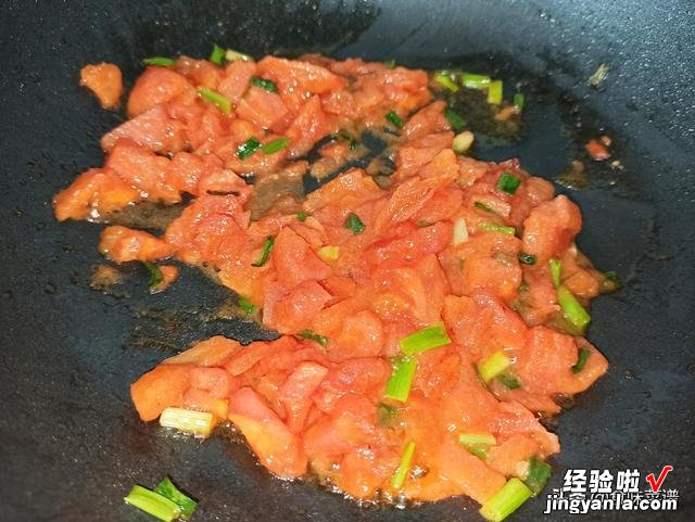 白玉菇豆腐汤的家常做法，味道鲜美，营养丰富，孩子常喝增强体质