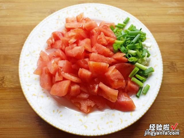 白玉菇豆腐汤的家常做法，味道鲜美，营养丰富，孩子常喝增强体质