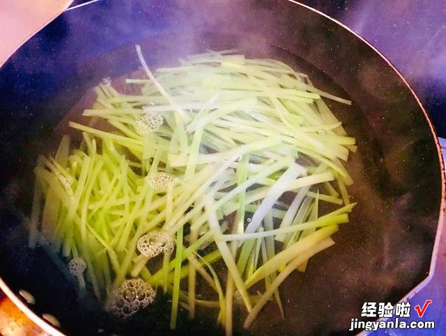 临近年底，教您6道凉拌菜做法，爽脆解腻又下酒，家人都夸厨艺好