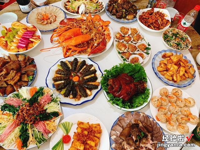 明天腊月二十八,俗称“把面发”,延续传统的习俗,发福发家发财