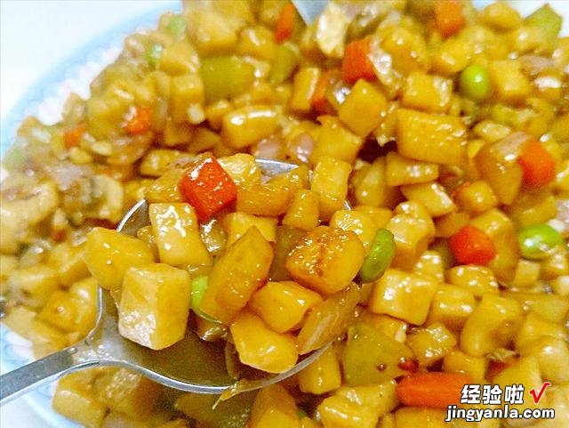 北京人爱吃的“炒疙瘩”,入口劲道又绵软,越嚼越香,一遍就学会
