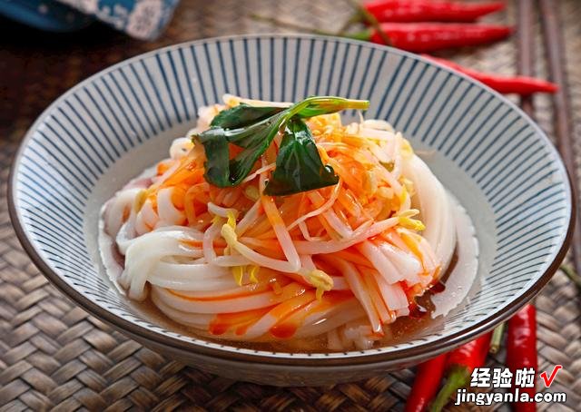 西安有哪些难忘的美食？老陕推荐这10种，好吃不贵，没吃过算白来