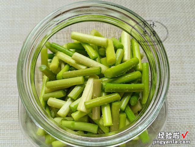 有什么咸菜腌着好吃？教你8种做法，咸香又美味，一年四季都能吃