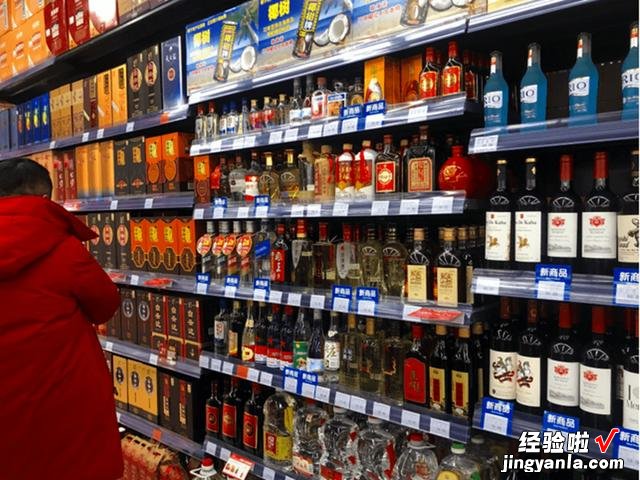 行家买酒从不听推荐,而是用这3招挑酒,促销员:太专业我骗不到