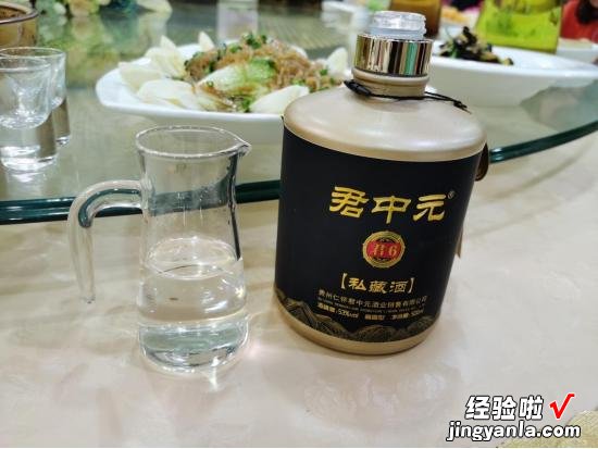 白酒“造假”再次升级！这2类白酒没有1瓶是真的，却还有人天天喝