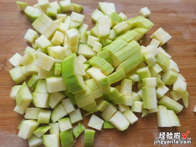 6道高钙低卡的菜谱,建议中老年人要多吃,对身体好,越吃越有劲