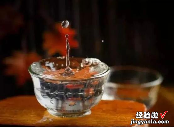 才知道，同是汾酒出品，红盖与黄盖的差距挺大，弄懂再买心里有底