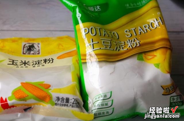 老厨师教你8个做菜技巧，学会后厨艺增长一大截，在家也能当大厨