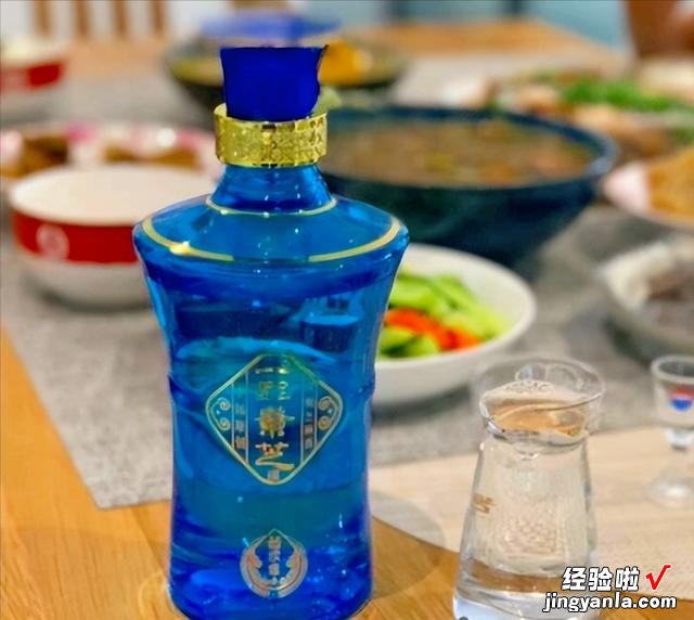 听说过芝麻香白酒么?别再傻的只知道浓香酒,是时候换个口味了