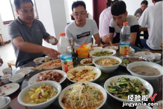 我国“能喝酒”的3大省份,广东竟也上榜?网友:喝不过不丢人