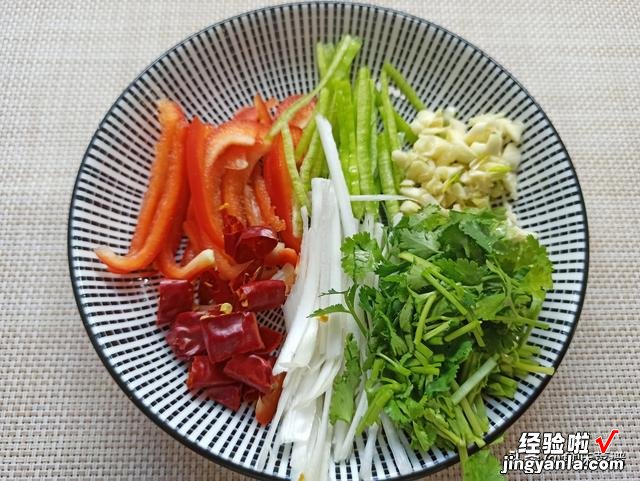 这4种常见的豆制品，高蛋白、高钙、低胆固醇，建议中老年人多吃