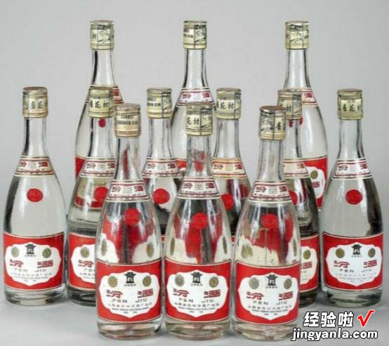 50年前名声超过茅台的2大好酒，如今惨遭遗忘，网友：太可惜