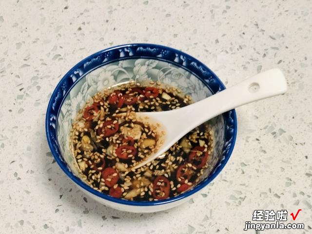 学做菜时,掌握这8个烹饪技巧,厨艺突飞猛进,成为大厨指日可待