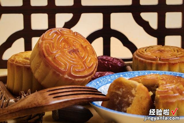 学做菜时,掌握这8个烹饪技巧,厨艺突飞猛进,成为大厨指日可待