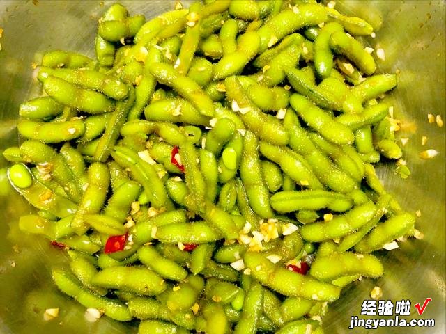 当之无愧的“纤维冠军”，比芹菜杆还高，适合当下酒菜，鲜香美味