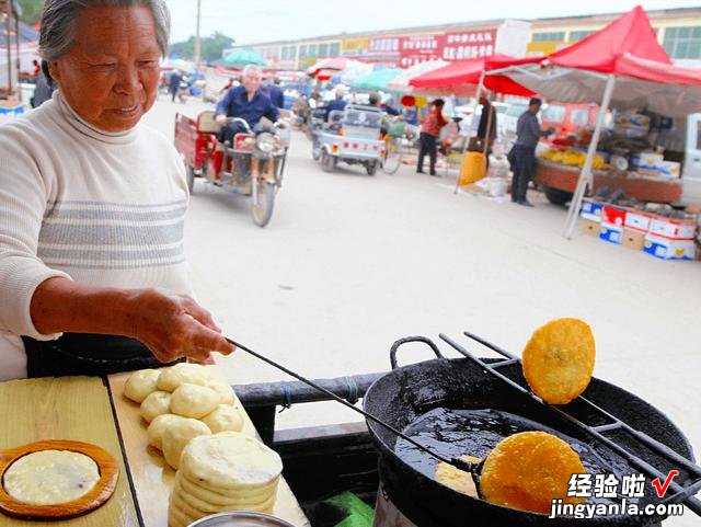 这4款农村大集上的零食，堪称“零食鼻祖”，80、90后的珍贵记忆