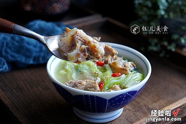 入冬后，5道家常菜要多吃，做法简单又营养，应季而食，顺利过冬