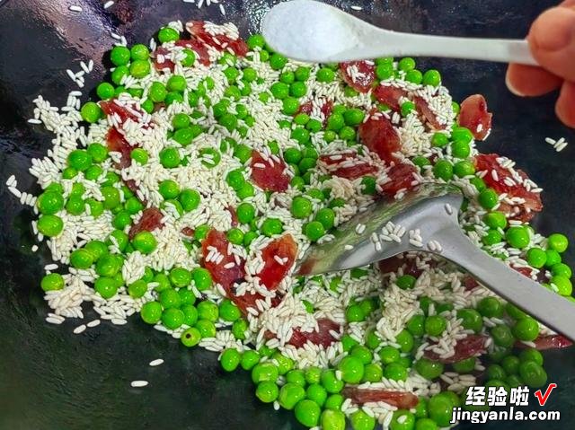 “夏吃豆，胜过肉”，这6种豆各有营养，高钙高钾，天热要懂得吃