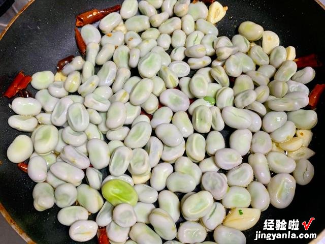 “夏吃豆，胜过肉”，这6种豆各有营养，高钙高钾，天热要懂得吃