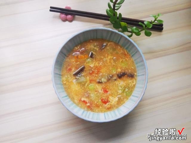 7种食材，1000毫升，4碗，热量仅320大卡，营养减脂餐这样搭配