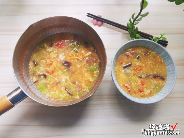 7种食材，1000毫升，4碗，热量仅320大卡，营养减脂餐这样搭配