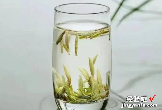 买茶时别听商家“忽悠”，认准3个选茶标准，小白也能买到优质茶