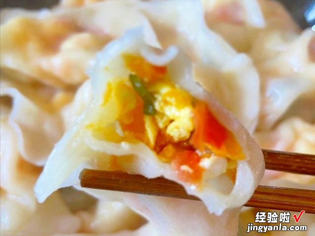 西红柿鸡蛋馅饺子，好吃有秘诀，孩子一次能吃30个，比肉馅更鲜香