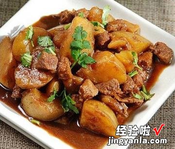 牛肉炖土豆