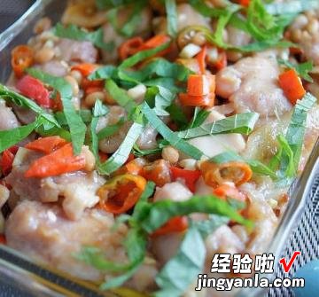 剁椒纳豆蒸鸡腿