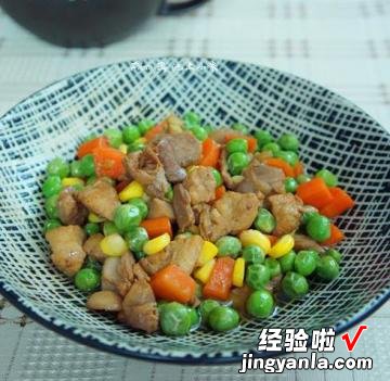 缤纷鸡肉三丁