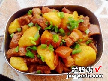 土豆炖五花肉