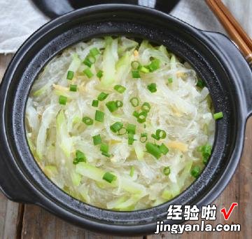 节瓜瑶柱虾米粉丝煲