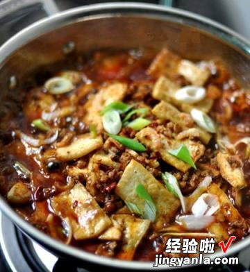 鲜辣干锅豆腐