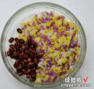 花糯米竹筒粽子