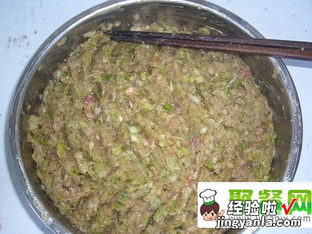 牛肉饺子馅（牛肉配白萝卜)