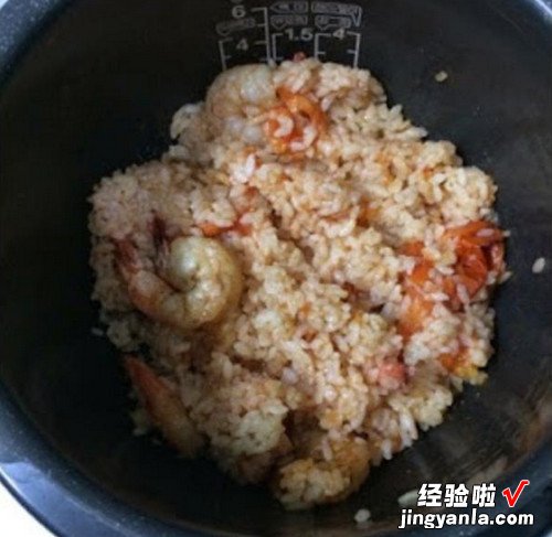 整个番茄饭奶油鲜虾版