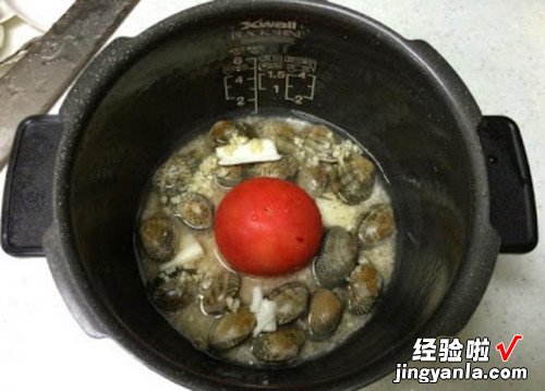 整个番茄饭奶油蒜香蛤蛎版