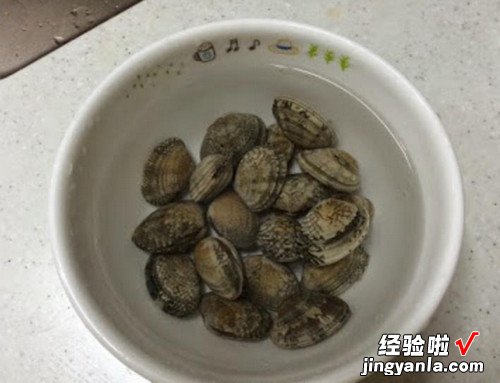 整个番茄饭奶油蒜香蛤蛎版