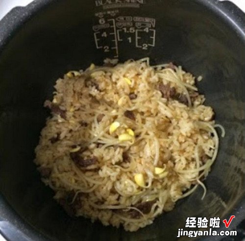 韩式牛肉豆芽饭