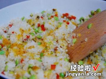 乌鱼子炒饭