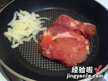 香煎鸡腿排佐红酒蘑菇酱