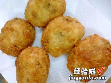 舞菇豆腐鲜虾可乐饼