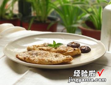 黄油香煎鸡胸肉