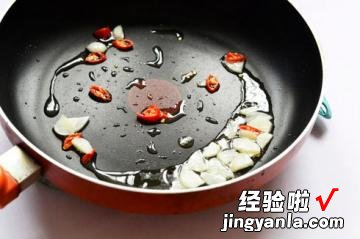 芦笋虾仁咖喱炒饭