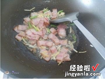 蟹味菇炒培根