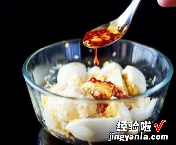红油蒜茸拌鸡蛋